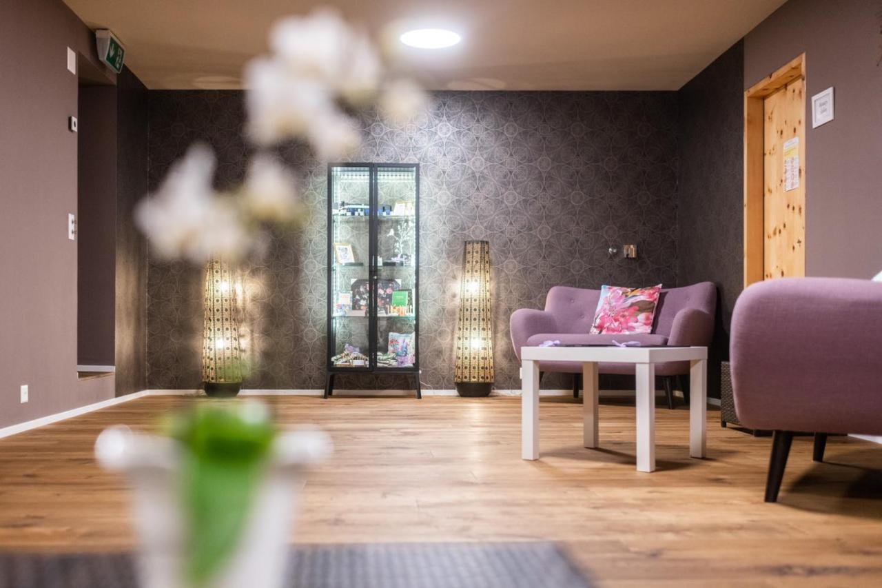 Hotel Cualmet - Aktiv Erholen Und Geniessen Tiefencastel Extérieur photo